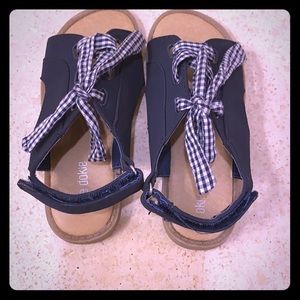 Toddler girls’ sandals
